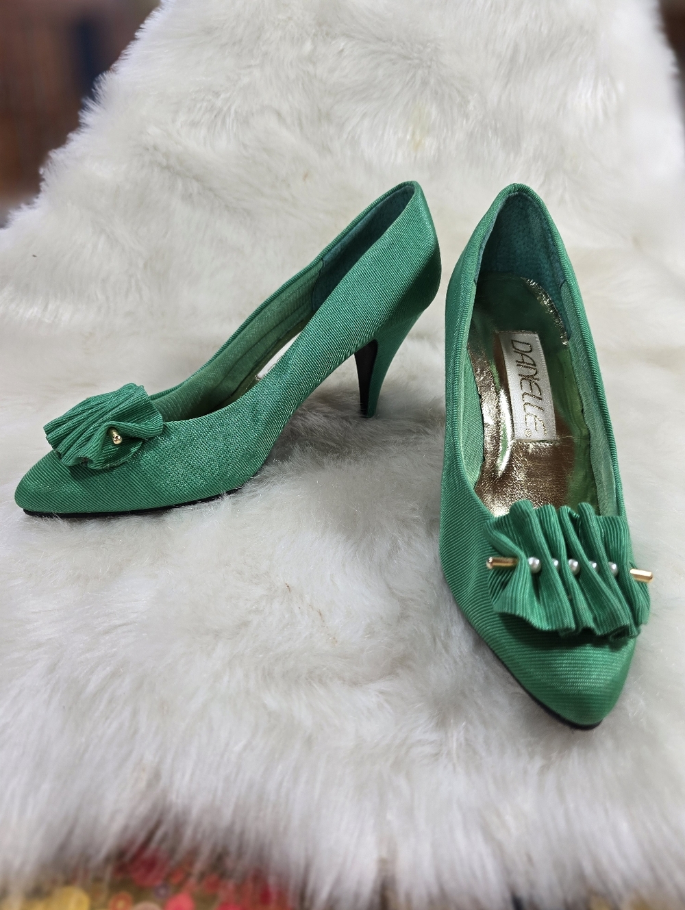 Danelle Emerald Green Pointed-Toe Ruffle Accent Heels